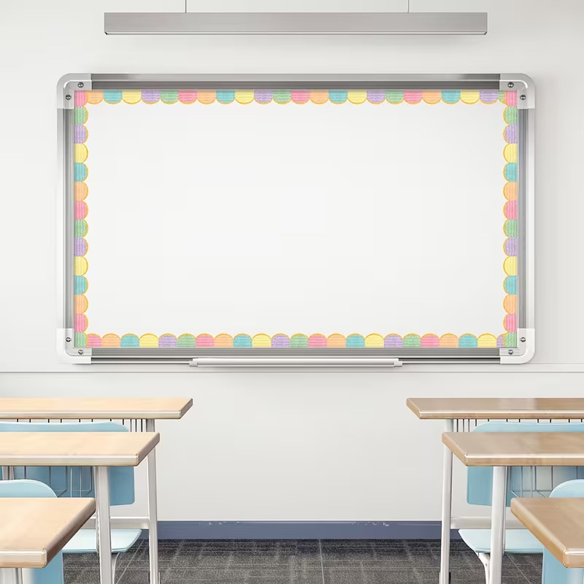 Scalloped Bulletin Board Border